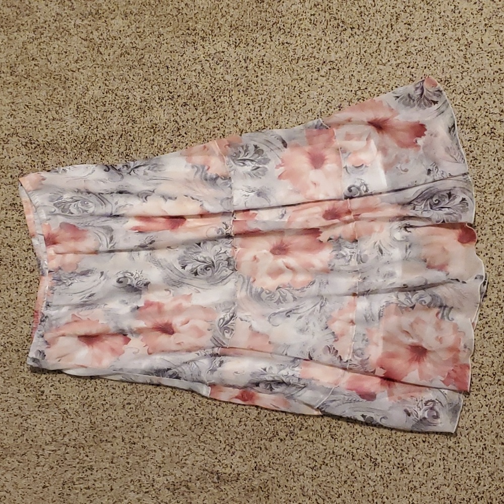 NWOT Alfred Dunner Sheer Floral Overlay Flowy Skirt